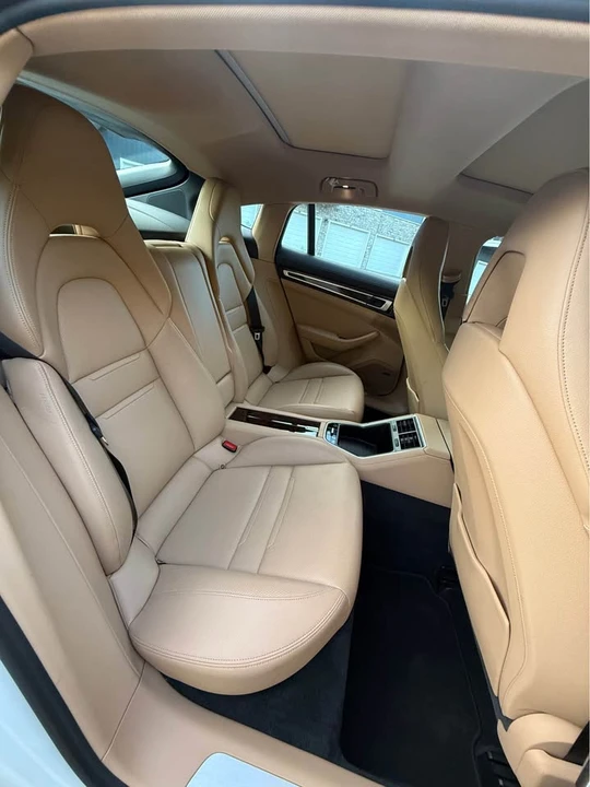 2018 Porsche 971 Panamera - Image 18 of 19