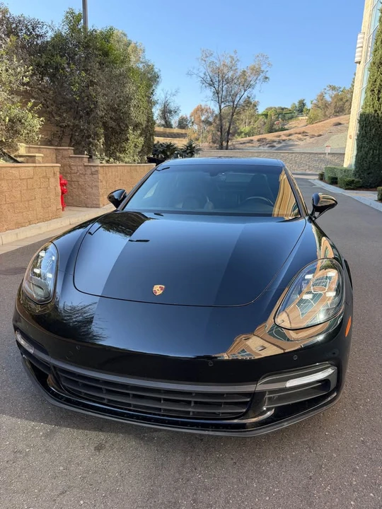 2018 Porsche 971 Panamera - Image 2 of 17