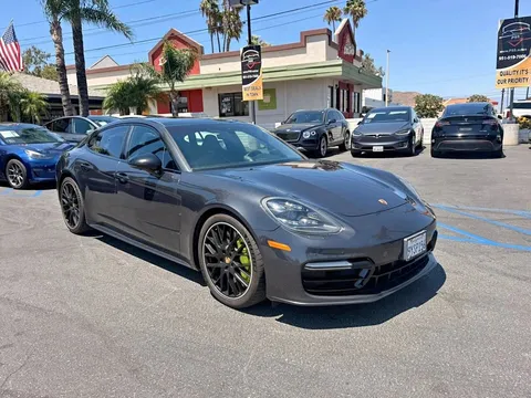 2018 Porsche Panamera Panamera