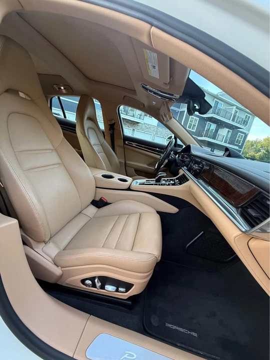 2018 Porsche 971 Panamera - Image 19 of 19