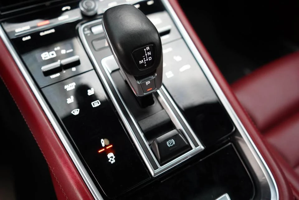 2018 Porsche 971 Panamera - Image 8 of 20