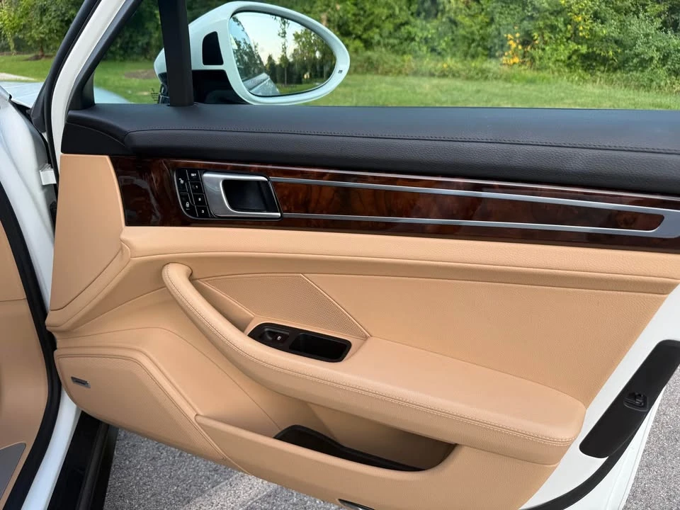 2018 Porsche 971 Panamera - Image 14 of 19