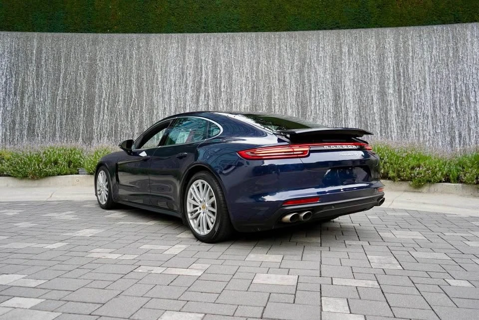 2018 Porsche 971 Panamera - Image 18 of 20