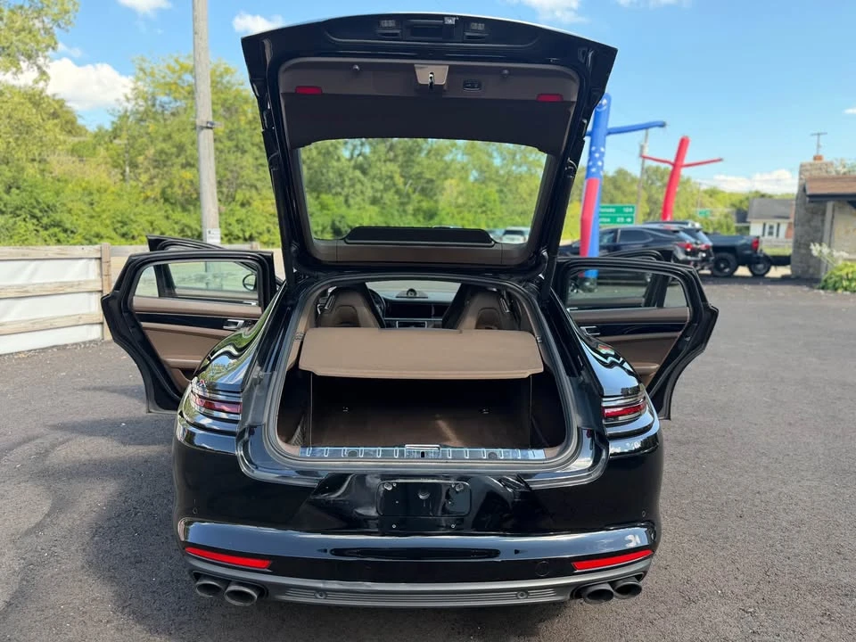 2018 Porsche 971 Panamera - Image 16 of 20