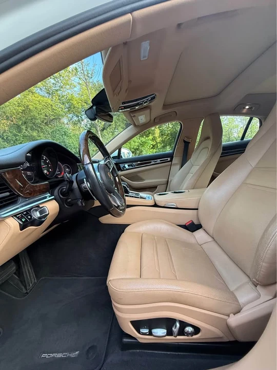 2018 Porsche 971 Panamera - Image 16 of 19