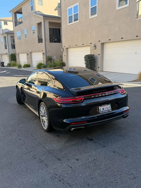 2018 Porsche 971 Panamera - Image 5 of 10