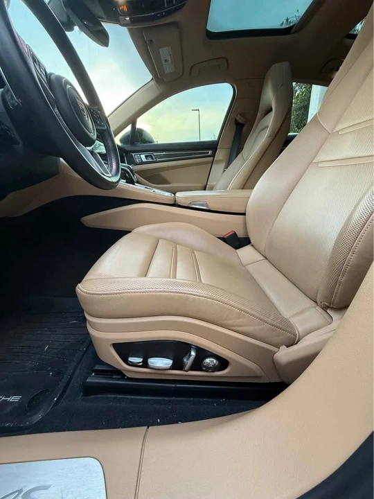 2018 Porsche 971 Panamera - Image 9 of 20