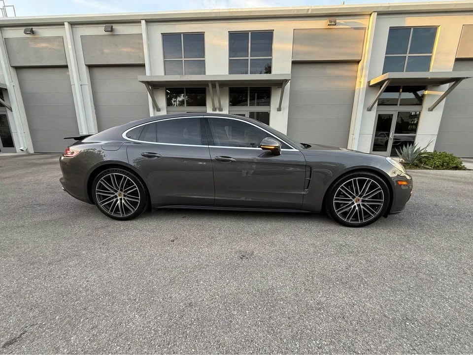 2018 Porsche 971 Panamera - Image 4 of 20