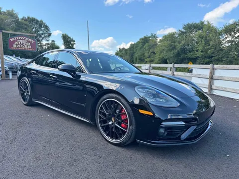 2018 Porsche Panamera Turbo