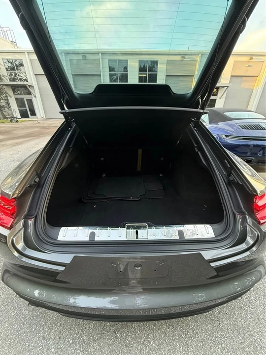 2018 Porsche 971 Panamera - Image 12 of 20