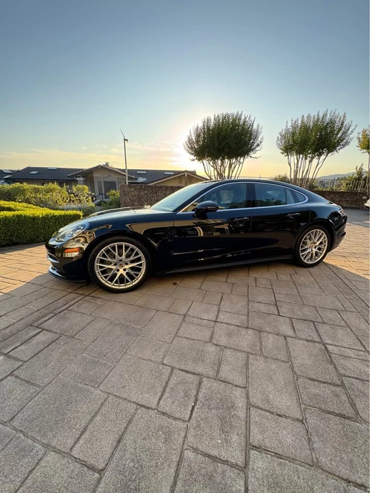 2018 Porsche 971 Panamera - Image 4 of 10