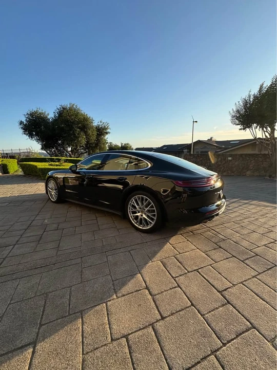 2018 Porsche 971 Panamera - Image 5 of 10