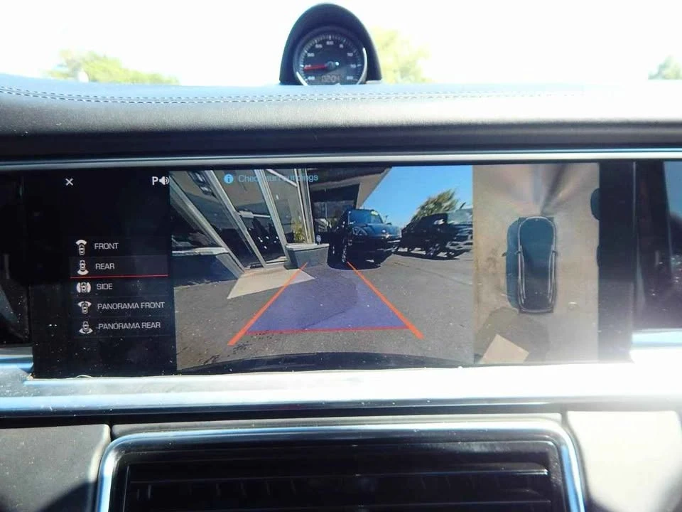 2018 Porsche 971 Panamera - Image 17 of 20