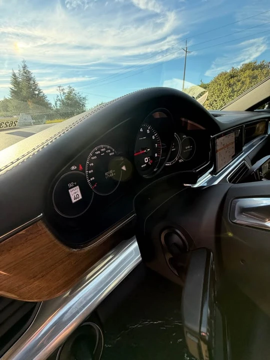 2018 Porsche 971 Panamera - Image 11 of 11