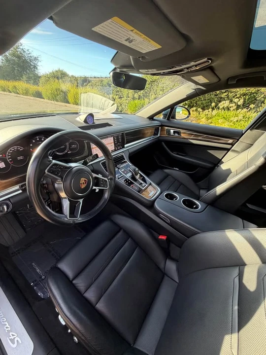 2018 Porsche 971 Panamera - Image 10 of 11
