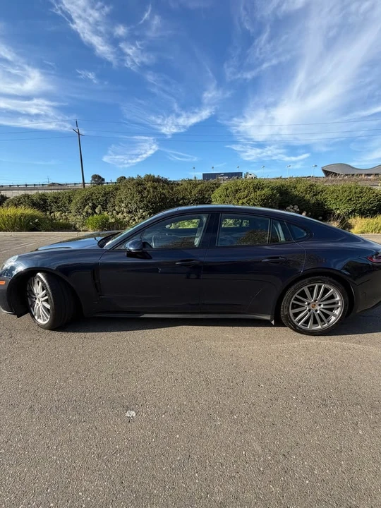 2018 Porsche 971 Panamera - Image 8 of 11