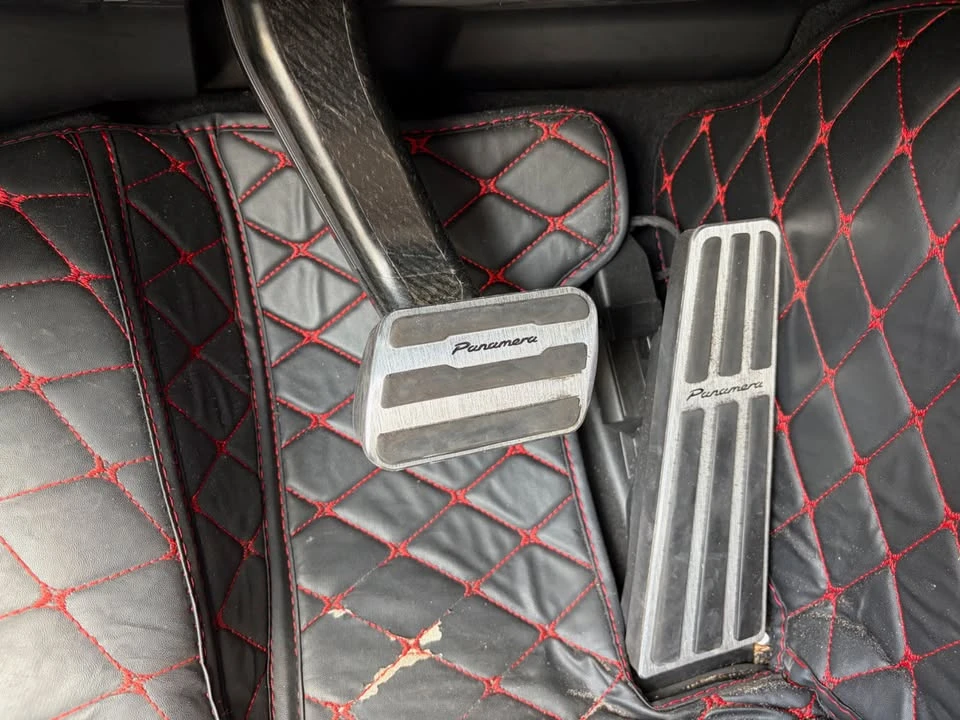 2018 Porsche 971 Panamera - Image 17 of 20