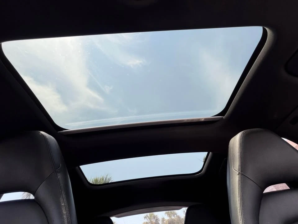 2018 Porsche 971 Panamera - Image 14 of 17