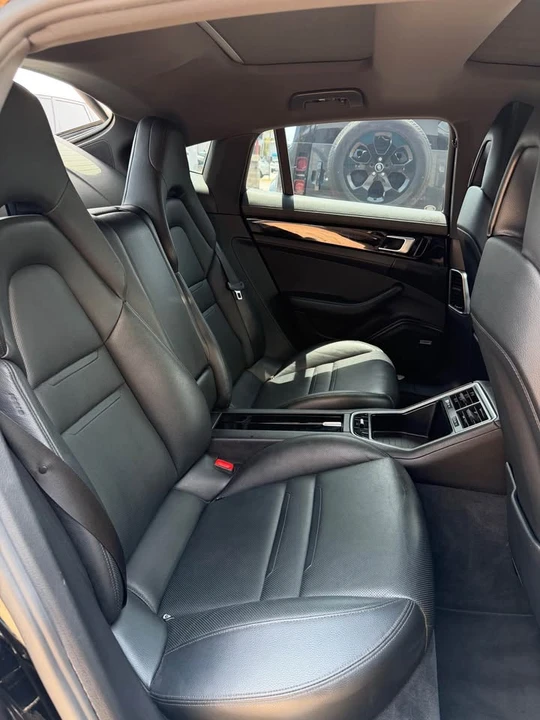2018 Porsche 971 Panamera - Image 15 of 17