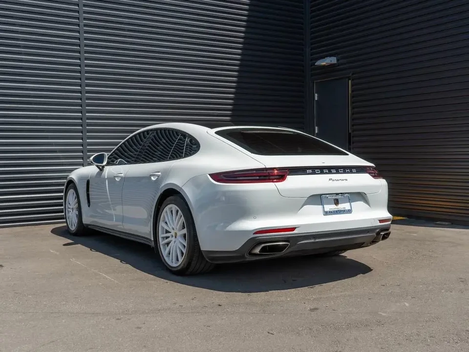 2018 Porsche 971 Panamera - Image 3 of 6
