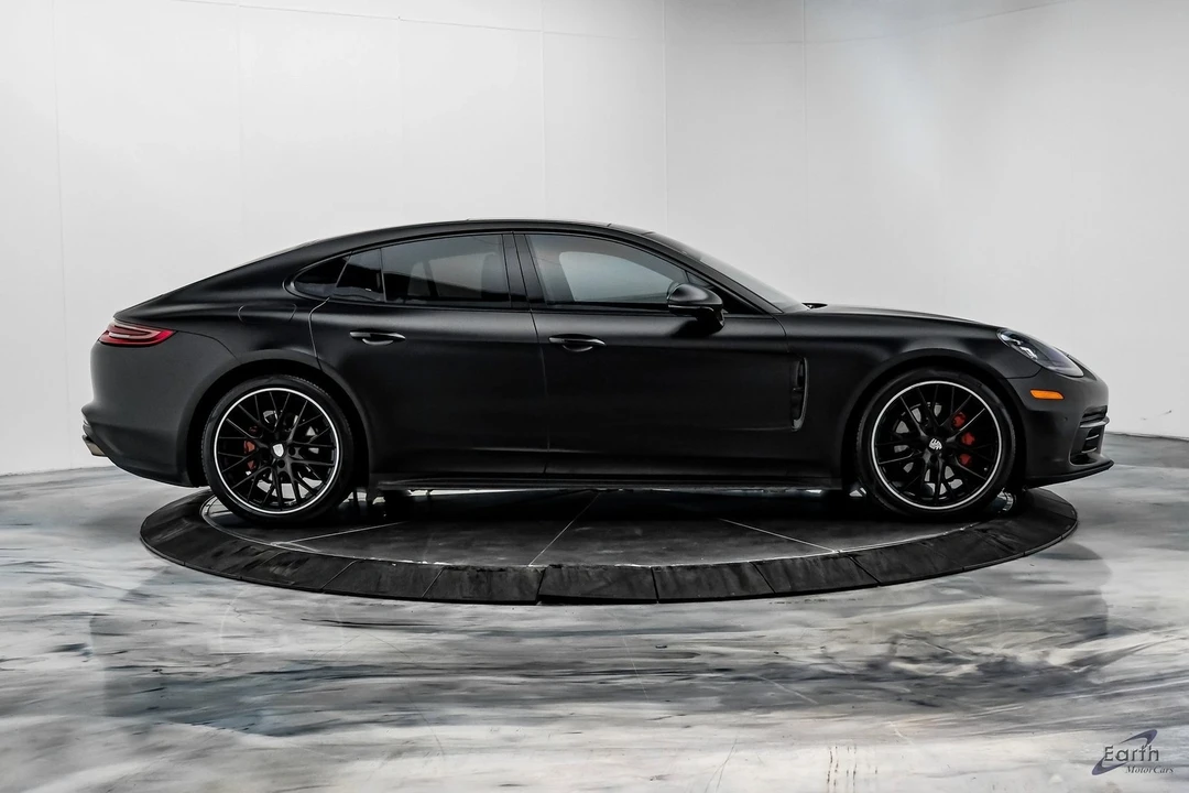 2018 Porsche 971 Panamera - Image 16 of 21