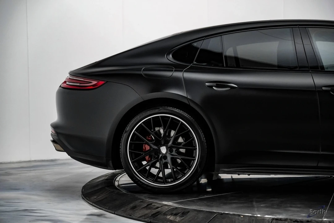 2018 Porsche 971 Panamera - Image 17 of 21