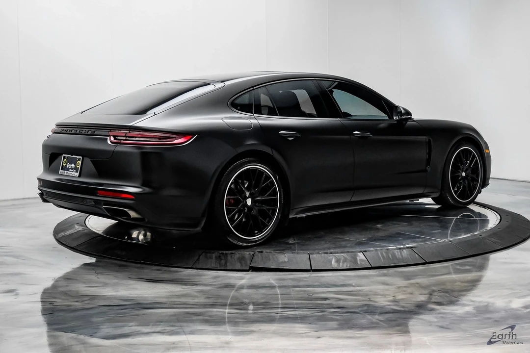 2018 Porsche 971 Panamera - Image 13 of 21