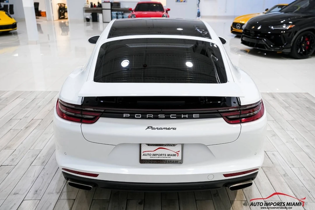 2018 Porsche 971 Panamera - Image 15 of 21