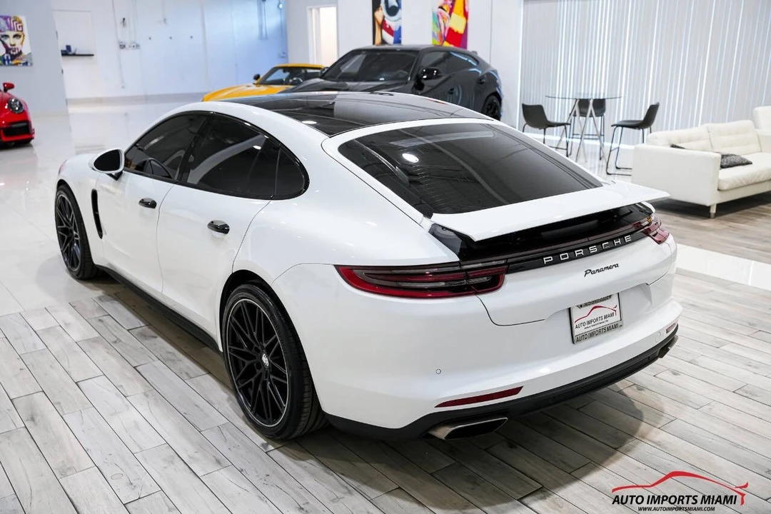 2018 Porsche 971 Panamera - Image 13 of 21