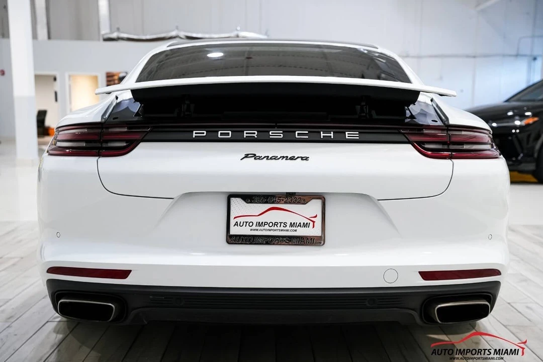 2018 Porsche 971 Panamera - Image 16 of 21