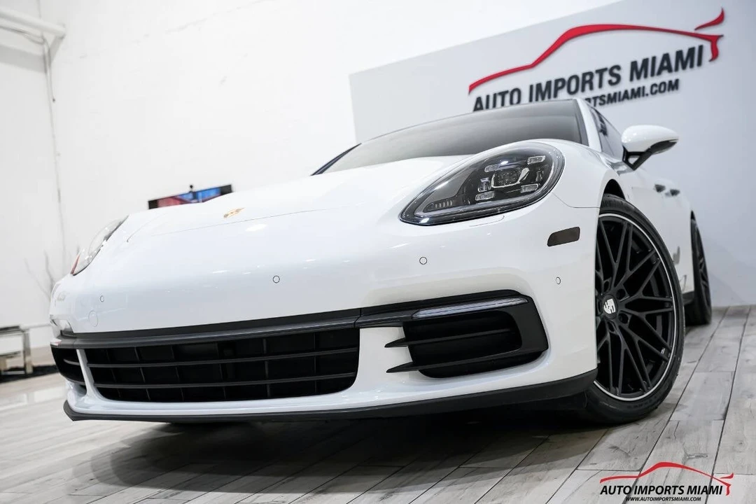 2018 Porsche 971 Panamera - Image 2 of 21