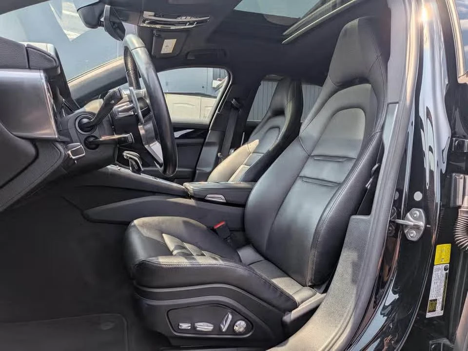 2018 Porsche 971 Panamera - Image 3 of 4