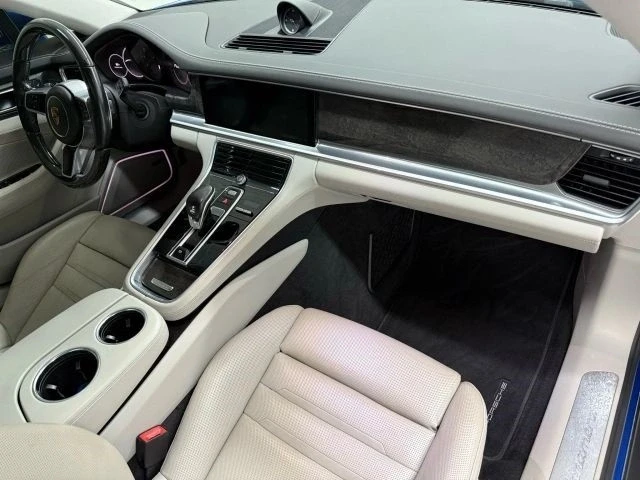 2018 Porsche 971 Panamera - Image 19 of 21