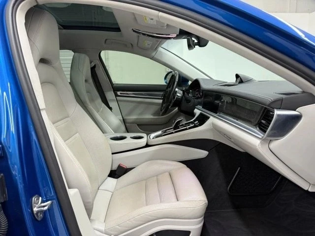 2018 Porsche 971 Panamera - Image 20 of 21