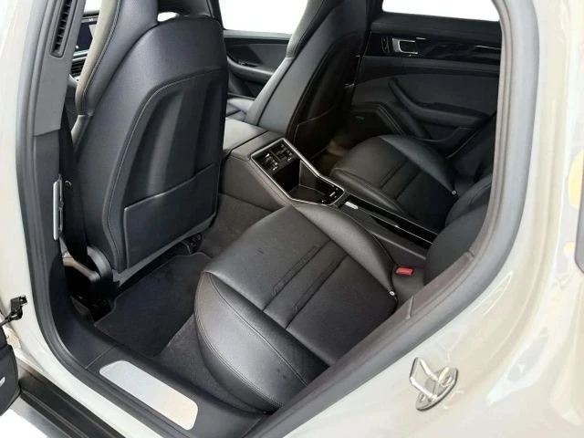 2018 Porsche 971 Panamera - Image 14 of 21