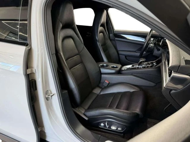 2018 Porsche 971 Panamera - Image 18 of 21