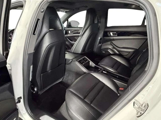2018 Porsche 971 Panamera - Image 14 of 21