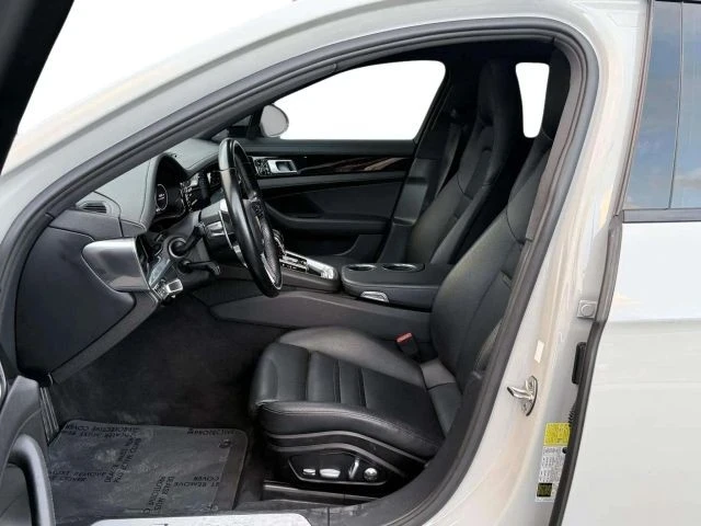 2018 Porsche 971 Panamera - Image 11 of 12