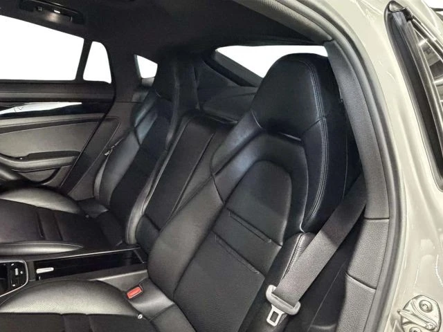 2018 Porsche 971 Panamera - Image 16 of 21