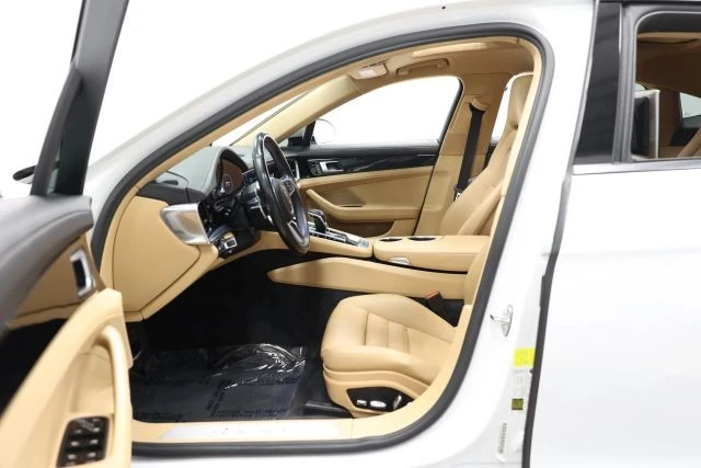 2018 Porsche 971 Panamera - Image 14 of 21