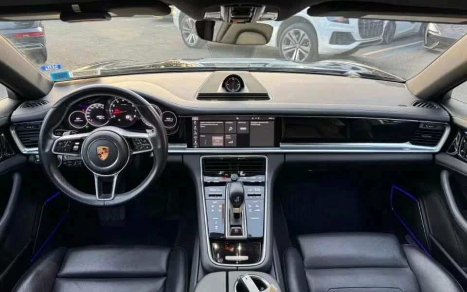 2018 Porsche 971 Panamera - Image 6 of 10