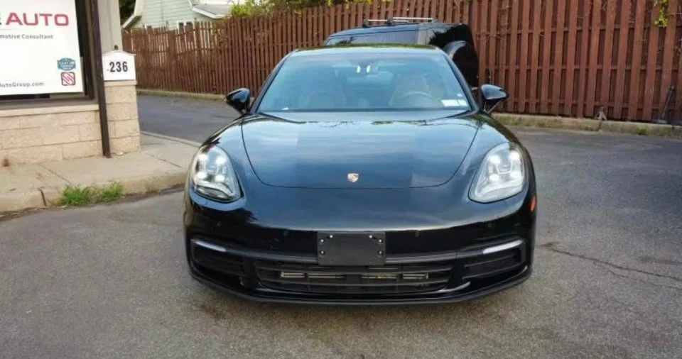 2018 Porsche 971 Panamera - Image 2 of 10