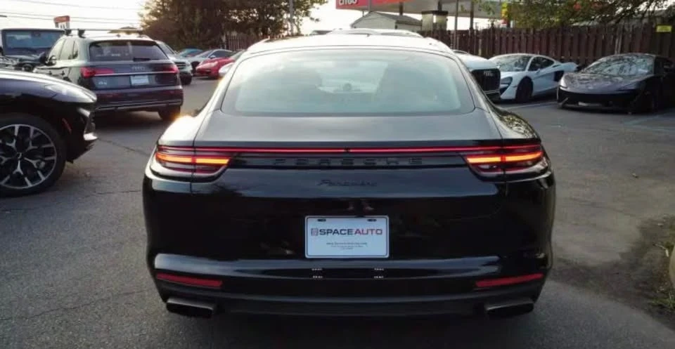 2018 Porsche 971 Panamera - Image 4 of 10