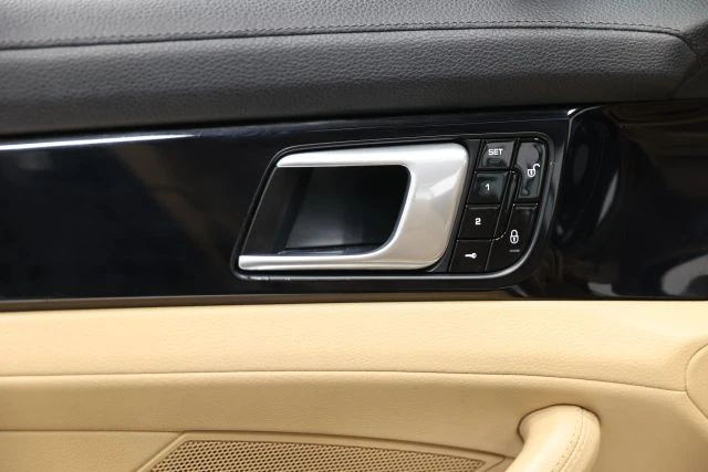 2018 Porsche 971 Panamera - Image 12 of 12