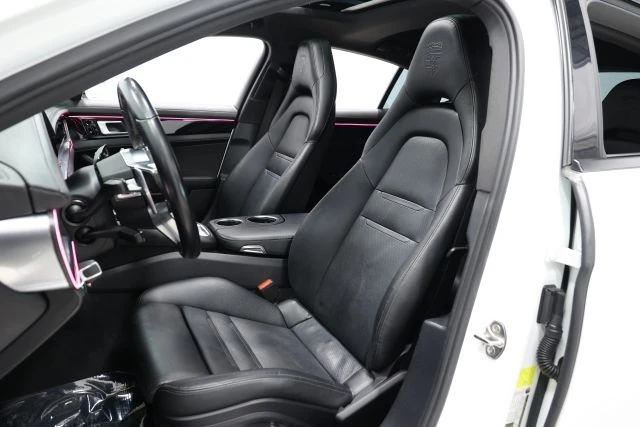 2018 Porsche 971 Panamera - Image 18 of 31