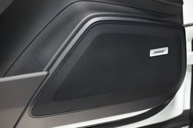2018 Porsche 971 Panamera - Image 14 of 31