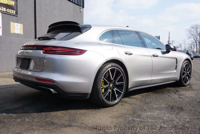 2018 Porsche 971 Panamera - Image 8 of 12