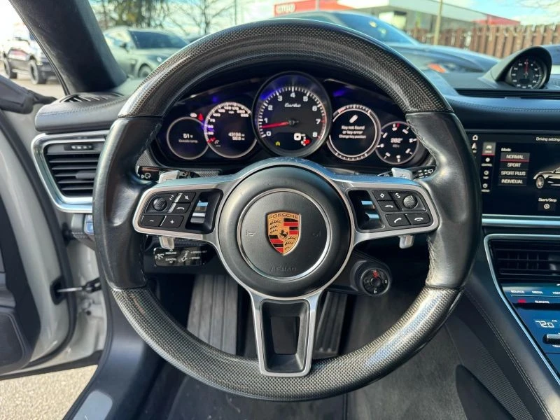 2018 Porsche 971 Panamera - Image 9 of 12