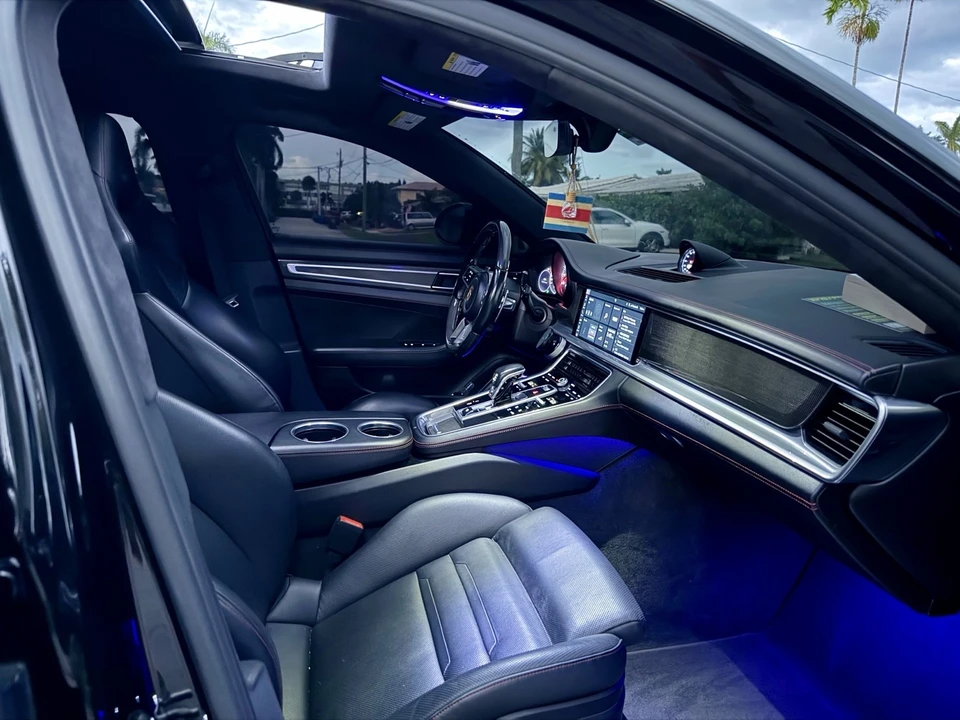 2018 Porsche 971 Panamera Turbo - Image 17 of 19