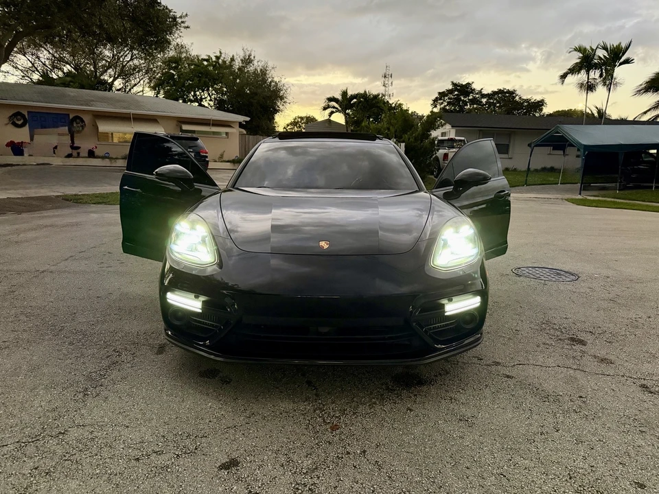 2018 Porsche 971 Panamera Turbo - Image 8 of 19
